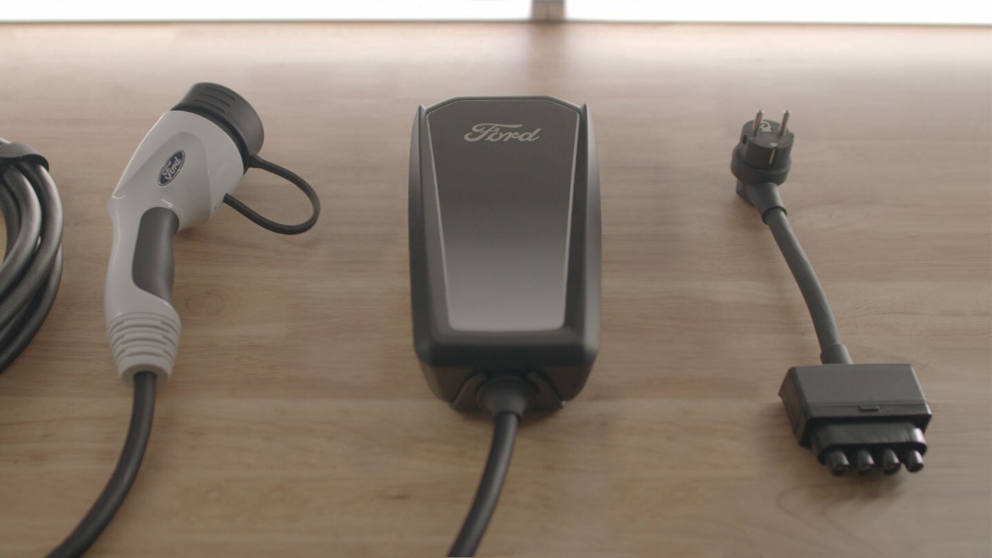 Ford Universal Charging Cable with the home socket