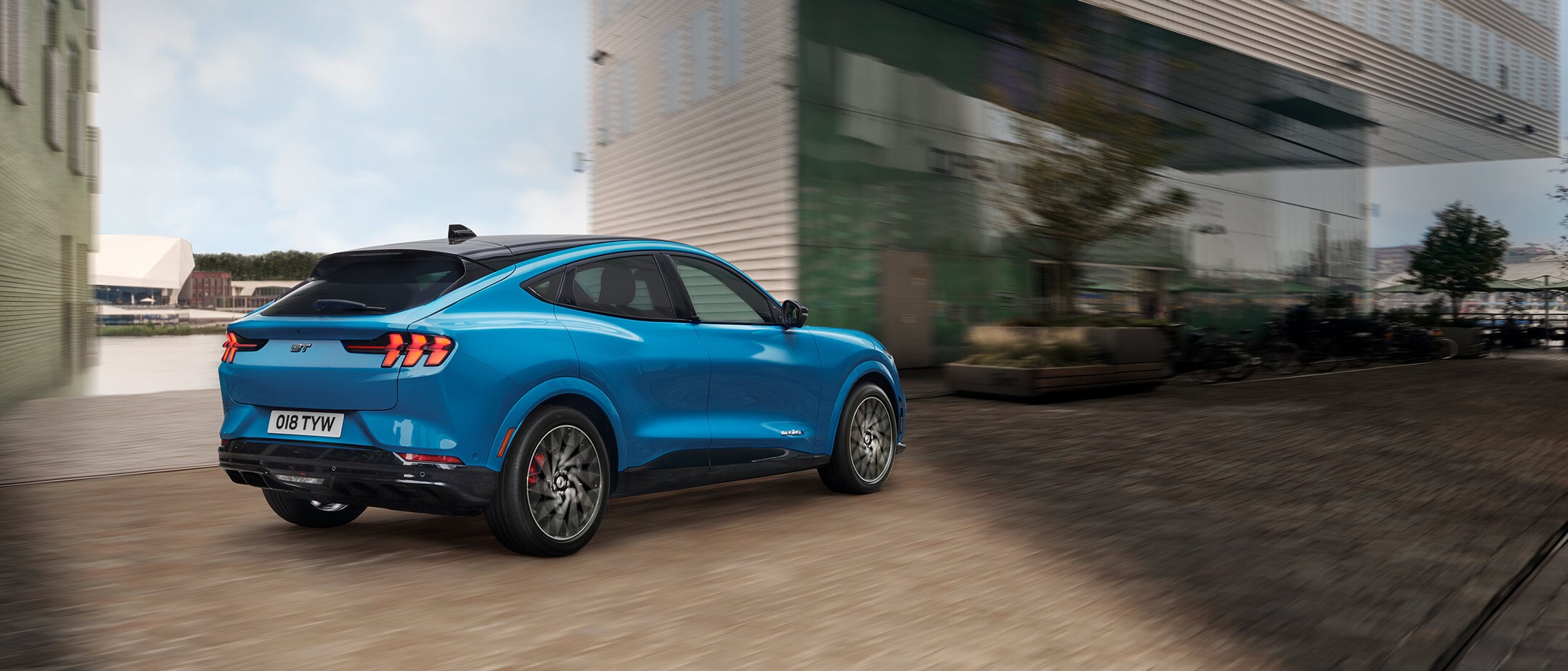 Ford Mustang Mach E Gt Elektryczny Innowacyjny Ekscytujacy Ford Pl Ford Mustang Mach E Gt Elektryczny Innowacyjny Ekscytujacy Ford Pl
