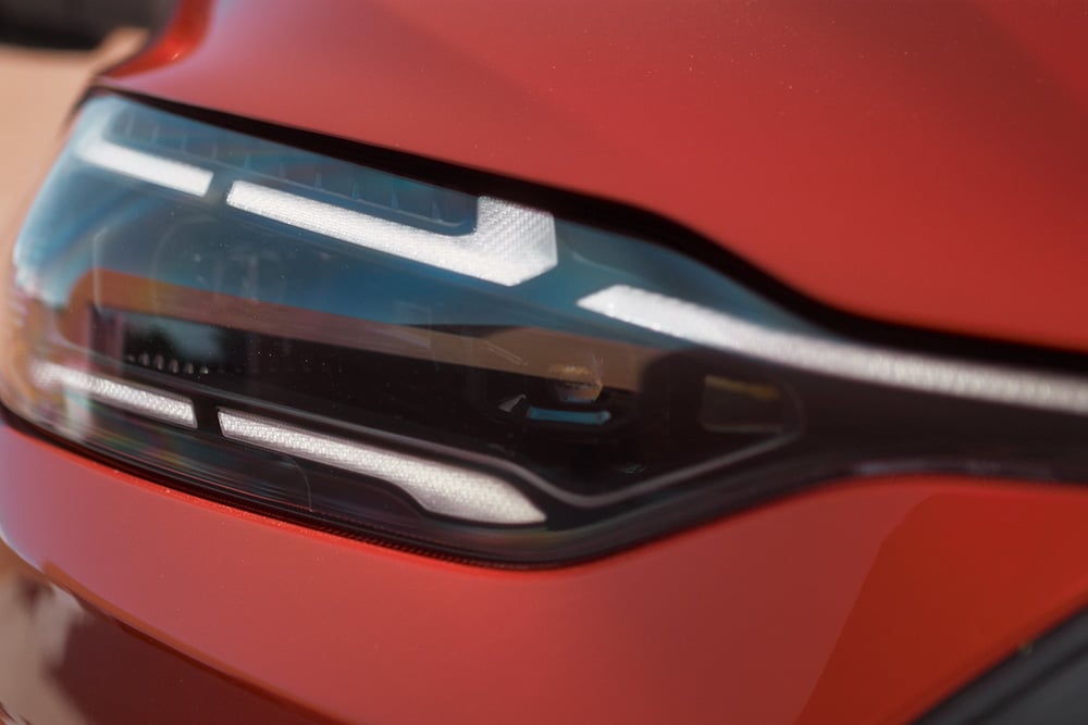 LED headlight of the All-New Tourneo Custom 