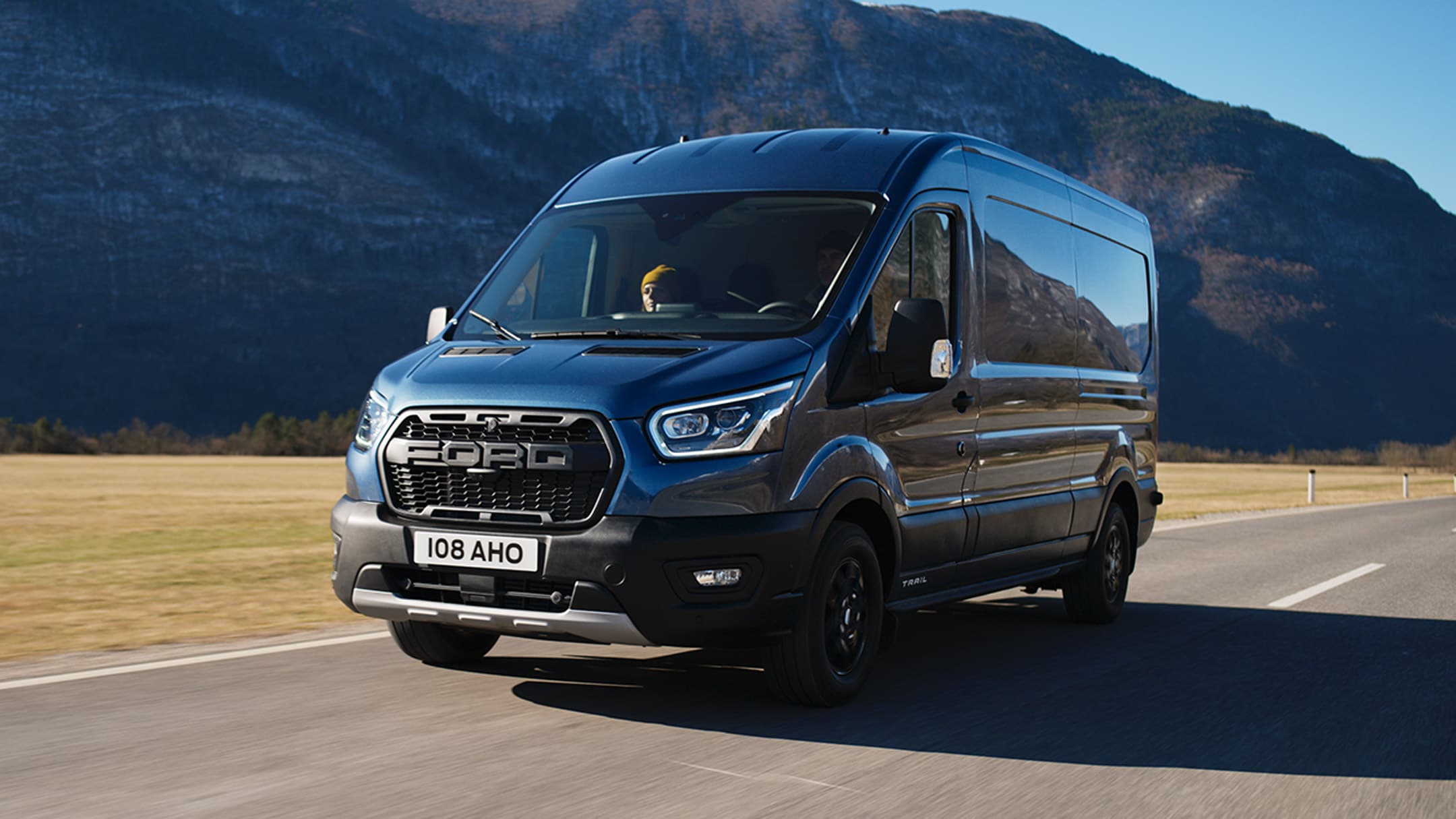 Ford Transit Trail | Ford PL