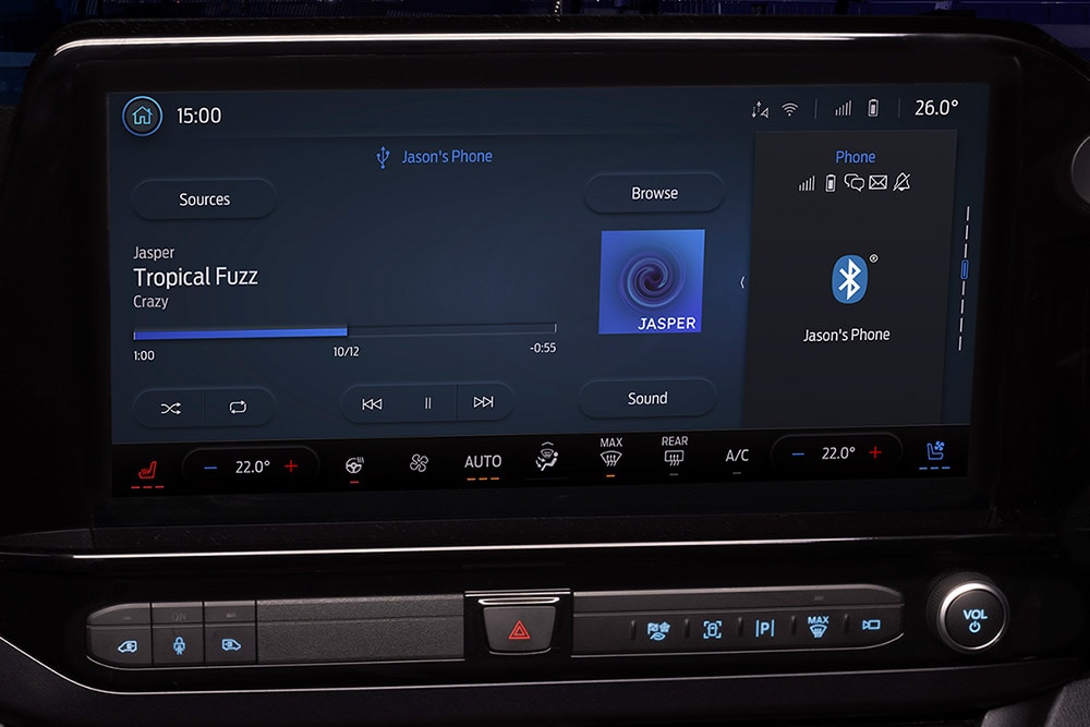 Ekran informacyjno-rozrywkowy w Fordzie Transit Custom.