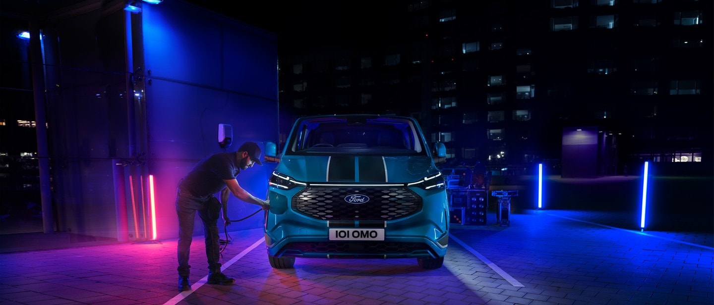 Ford E-Transit Custom