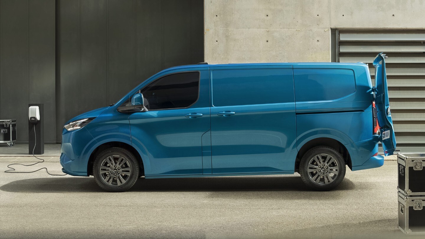 E-Transit Custom bok pojazdu