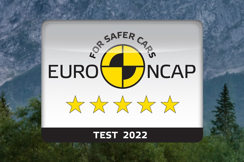 5-gwiazdkowa odznaka bezpieczeństwa Euro NCAP dla Forda Ranger testowanego w 2022 roku.